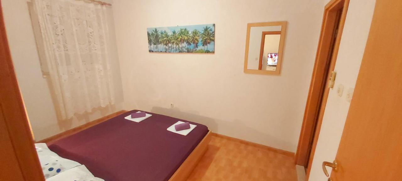 Apartmani Andrija Živogošće Exteriör bild