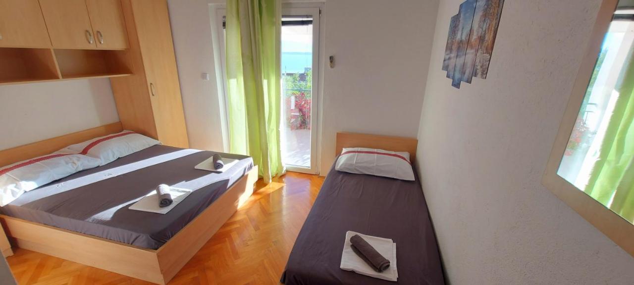 Apartmani Andrija Živogošće Exteriör bild